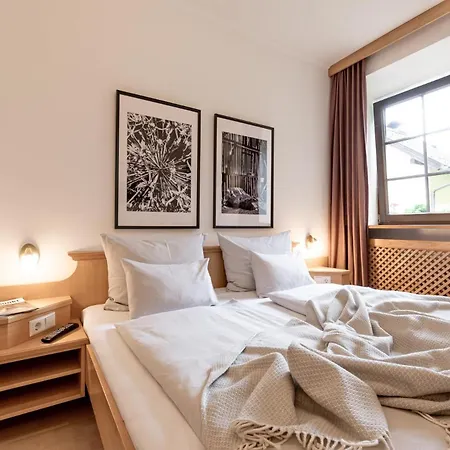 Der Thomataler Wirt イン *