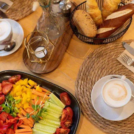 Der Thomataler Wirt イン *