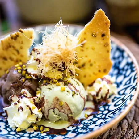 Der Thomataler Wirt イン